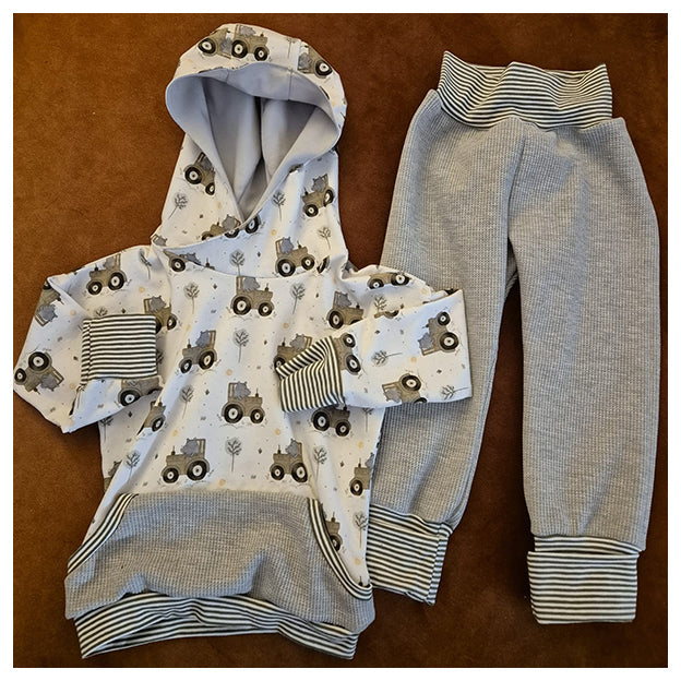 Kundenbeispiel - Hoodie mit Hose