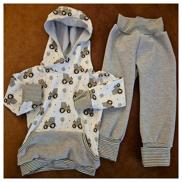 Kundenbeispiel - Hoodie mit Hose