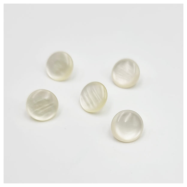 Polyesterknopf mit Öse weiß in verschiedenen Größen