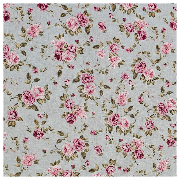 Baumwoll-Popelin Digital Röschen hellgrau