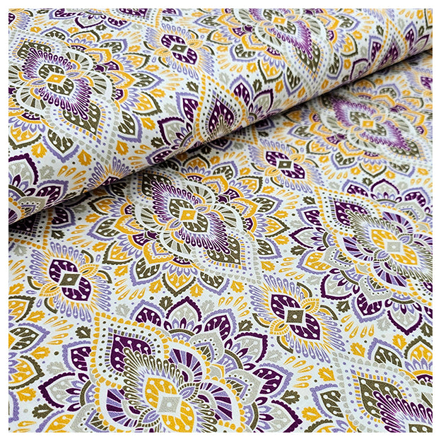 Baumwollsatin Siena Ornamente gelb, grün und flieder