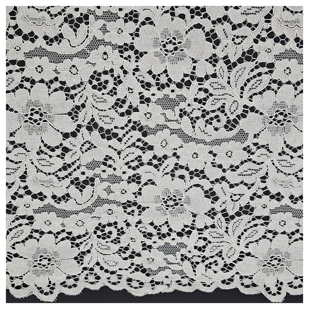 Spitze mit Bogenkante Blumen naturweiß