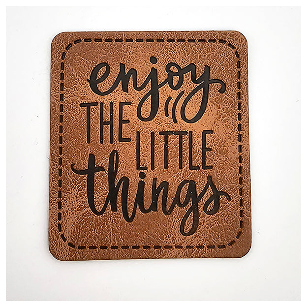 Label enjoy the little things aus Kunstleder