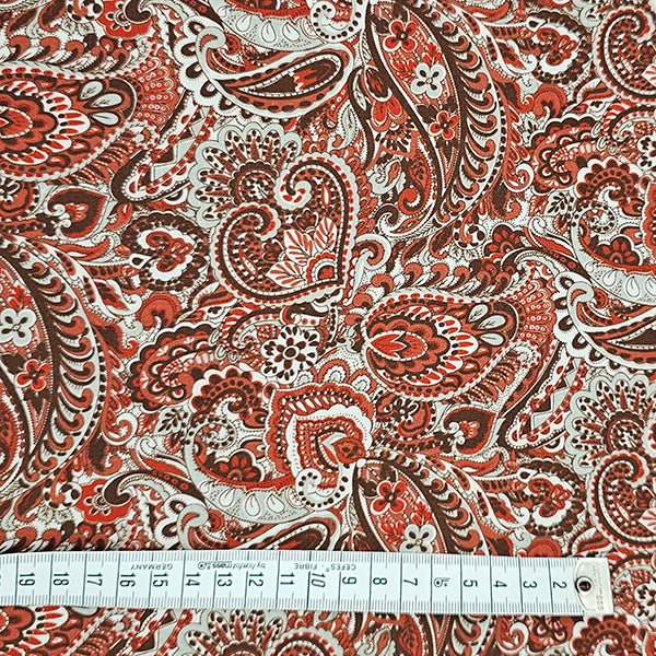 Baumwollsatin Siena Paisley terra und rot