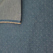 Jeansstoff mit Nieten