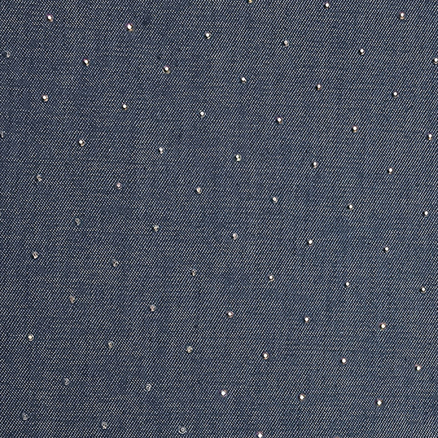 Jeansstoff mit Nieten