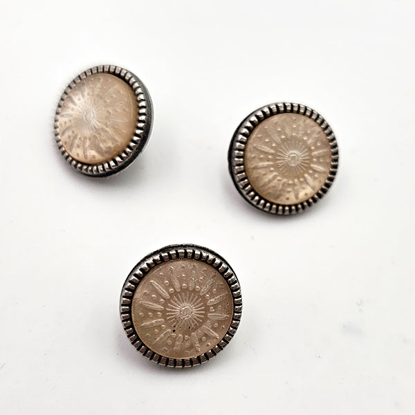 Knöpfe mit Einlage in beige 13mm