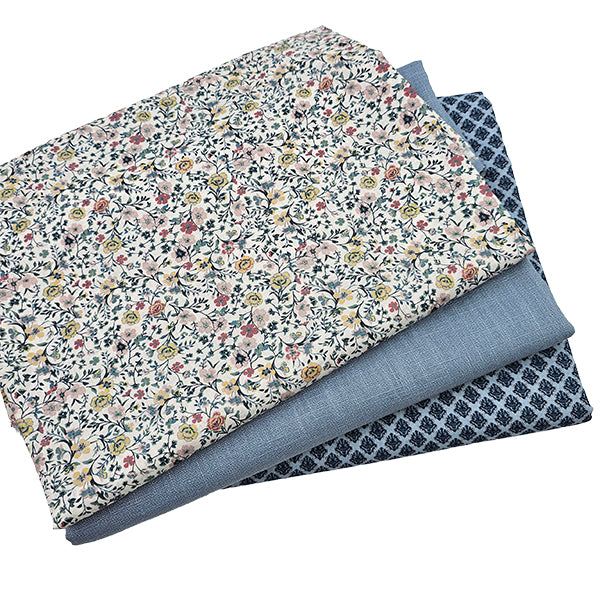 Trachten Stoffpaket Babyblau mit Blumen Schürze