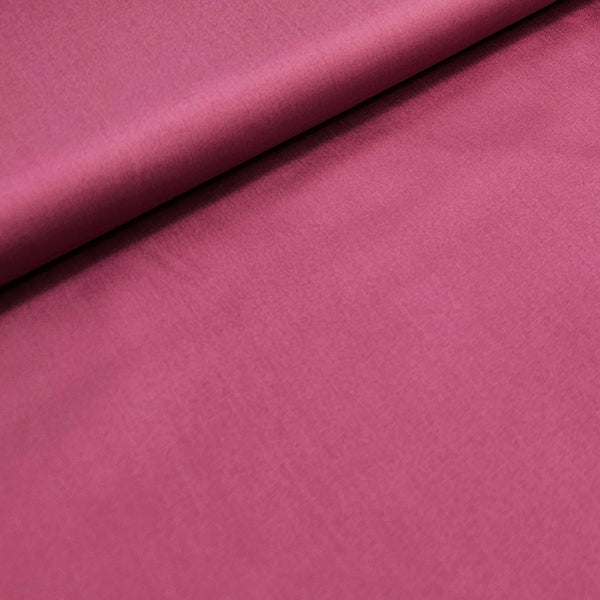 Trachten Stoffpaket schwarz mit Blumen und Schürze in rouge